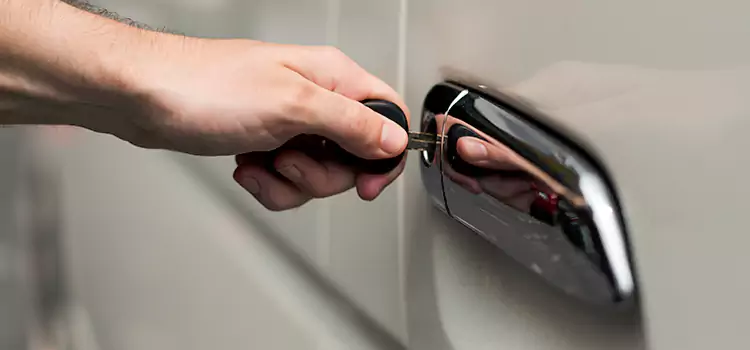 Why Choose Our Auto Locksmith Team in Apache Junction, AZ?