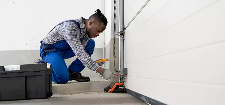 Expert Solutions for Every Garage Lock Need in Apache Junction, AZ